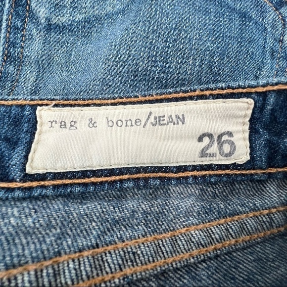 rag & bone Cuffed Hem Distressed Denim Jean Shorts Size 26 Women’s - Picture 2 of 6